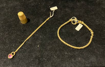 Set of two bracelets in 18k 750°° yellow...