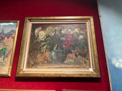 Jean CHALEYÉ (1878-1960)
Vase of peonies
Oil...