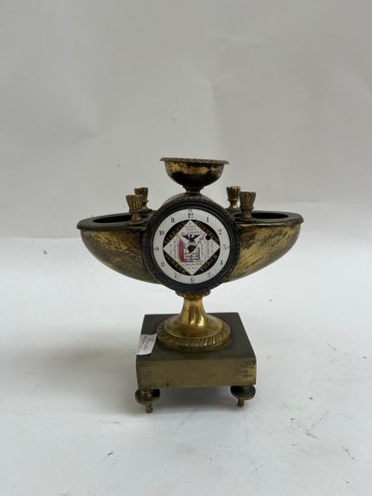 Ancien encrier pendule de bureau en bronze...