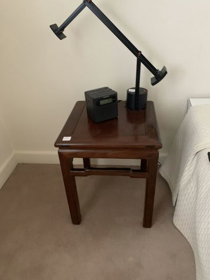 Deux tables de chevets en bois exotiques
piétement...