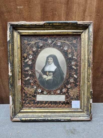 Reliquaire à paperolle 
Sainte Jeanne Françoise...