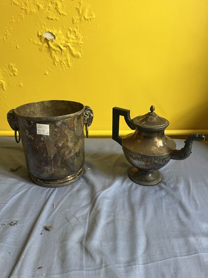 Silver-plated set including champagne bucket...