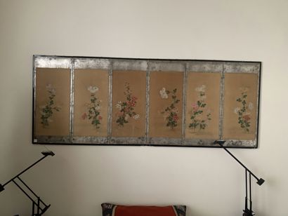 Paravent à six feuilles à décor de gerbes...