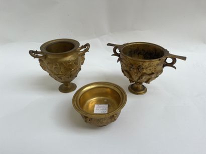 Three gilt bronze bowls on pedestals
Barbedienne...