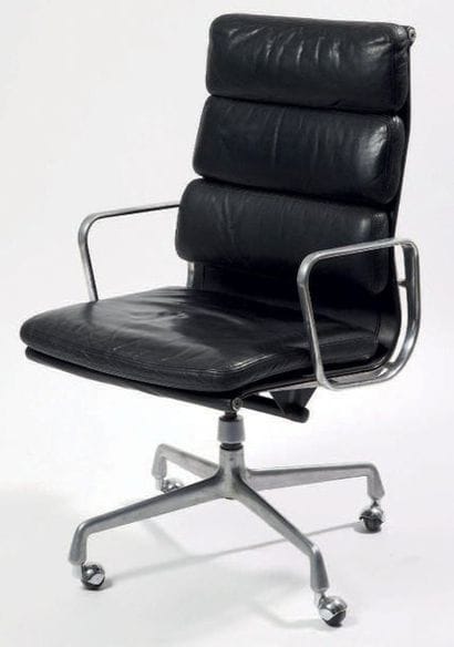 CHARLES & RAY EAMES (1907-1978/1912-1988)
Fauteuil...