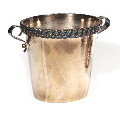 Jean DESPRES (1889-1980)
Hammered silver-plated...