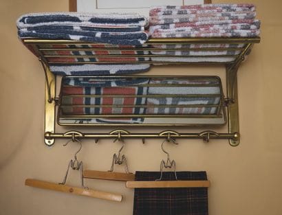 Brass towel rack, two levels, four hooks...