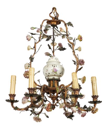 Lustre
à six branches de lumières en bronze...