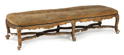 Banquette
de forme rectangulaire en bois...