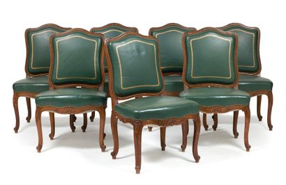 Ensemble de quinze chaises
en bois naturel...