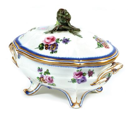 Vincennes 
Small covered terrine with two...