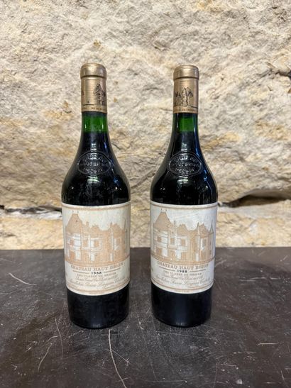 2 bottles Château Haut Brion 1988 Pessac...