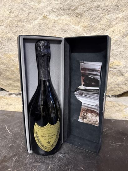 1 bottle Champagne Dom Perignon 2000 level...