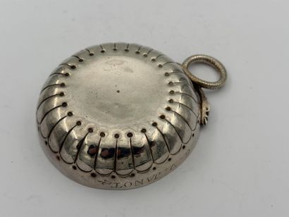 MANTES LA JOLIE 1768-74
Silver wine cup,...