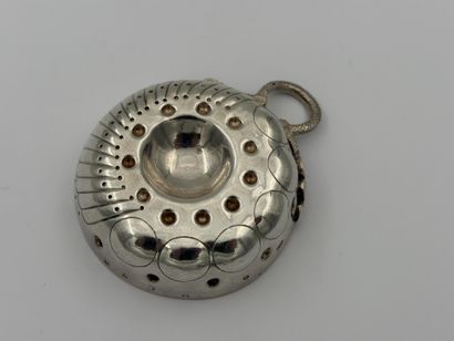PARIS 1797
Silver wine cup The body with...