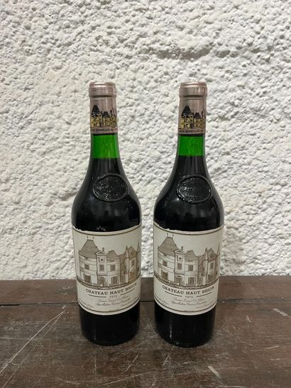 2 bottles Château Haut Brion 1975 Graves,...