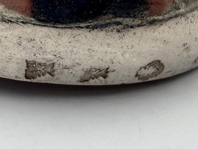 ETAMPES 1725
Silver wine cup, plain body....