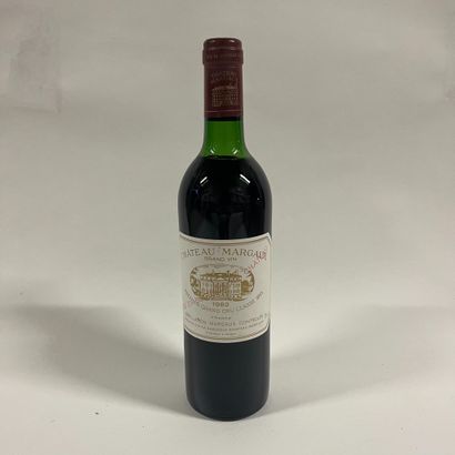 1 bottle Château Margaux 1982 level: high...