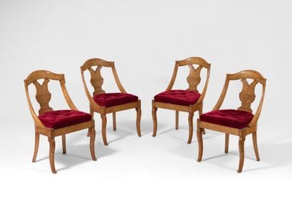 Set of four gondola chairs 
with openwork...