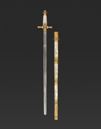 Très beau et élégant glaive de grand uniforme...
