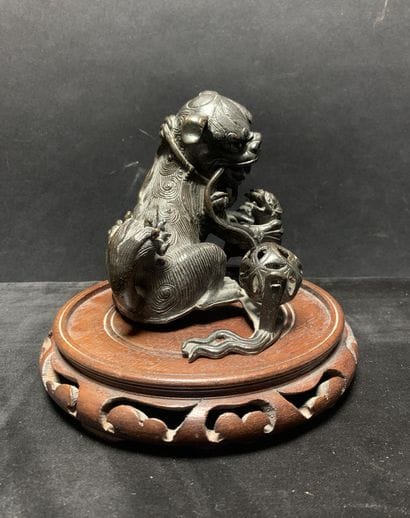 CHINE - XVIIIème/XIXème siècle
Statuette...