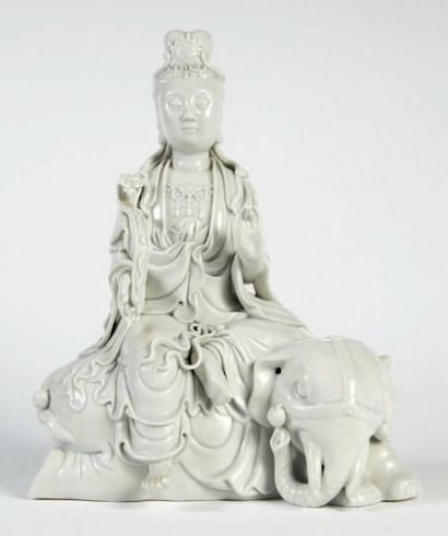 CHINE, DEHUA - VERS 1900

Groupe en porcelaine...