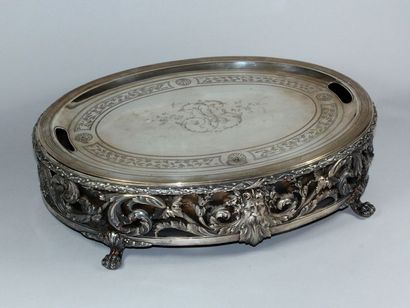 Maison A. AUCOC


Important chauffe plat...