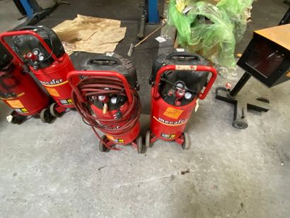 2 compresseurs d'air MECAFER