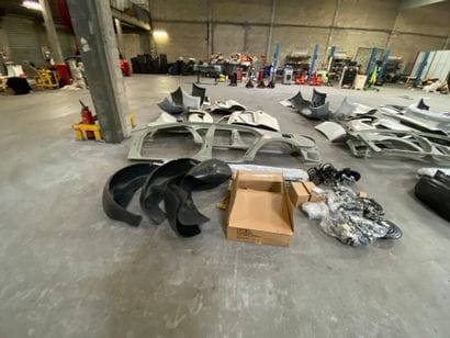 Ensemble de pièces de rechange pour véhicule...