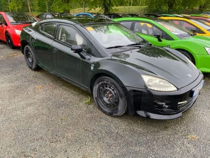 Voiture MPM Noir

Numero de série VPGMA2AA8GTA20008

Avec...