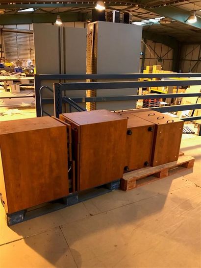 - Plateaux de tables et de bureaux : toutes...