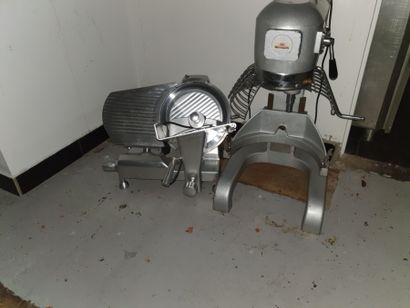 2 Tours réfrigérés 4 portes dessus inox GAMKO...