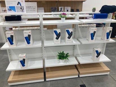 Smartphones, appareils connectés divers (écouteurs,...