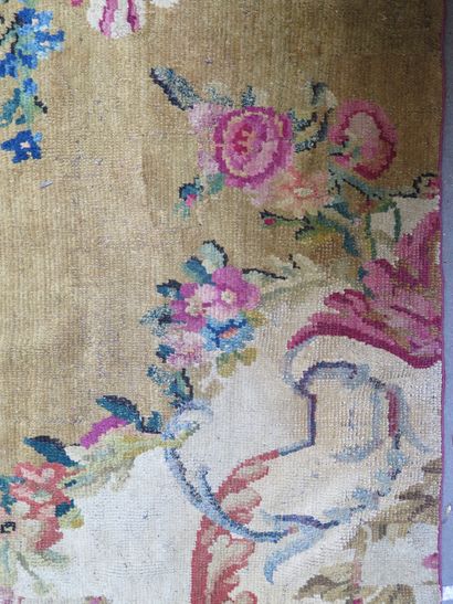 ET A DIVERS AMATEURS
FRAGMENT DE SAVONNERIE,...