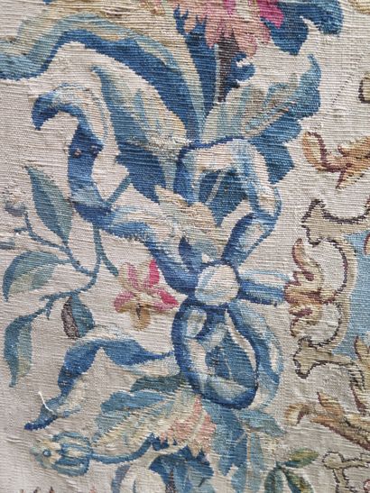 ET A DIVERS AMATEURS
PANNEAU DE TAPISSERIE
Aubusson...