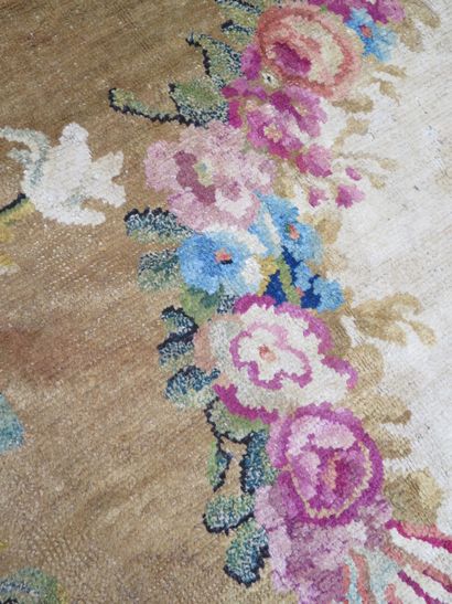 ET A DIVERS AMATEURS
FRAGMENT DE SAVONNERIE,...