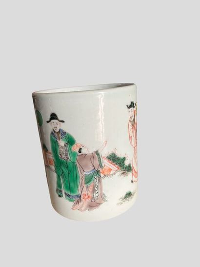 *CHINE 

Porte-pinceaux bitong en porcelaine...