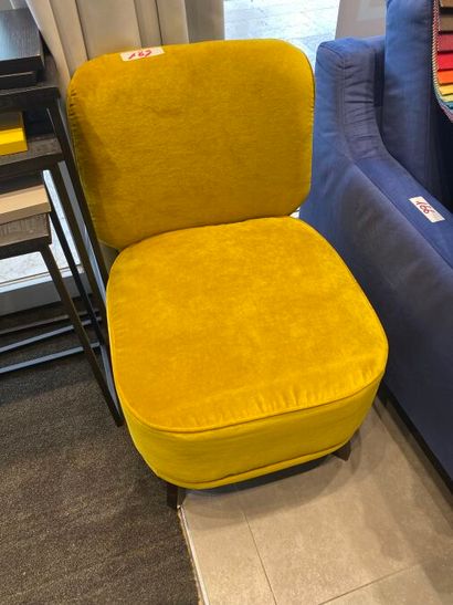 1 Fauteuil fixe LOUNGE. 53 x 62 x 77 cm,...