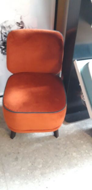 1 Fauteuil fixe LOUNGE. 54 x 62 x 77 cm,...