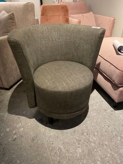 1 Fauteuil fixe MATILDA. 77 x76 x71 cm, revêtement...