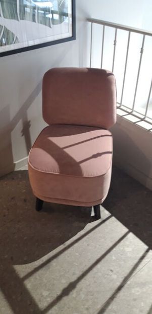 1 Fauteuil fixe LOUNGE. 54 x 62 x 77 cm,...