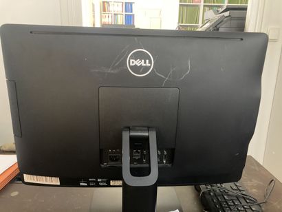 1 ordinateur tout en un DELL OptiPlex 9030...