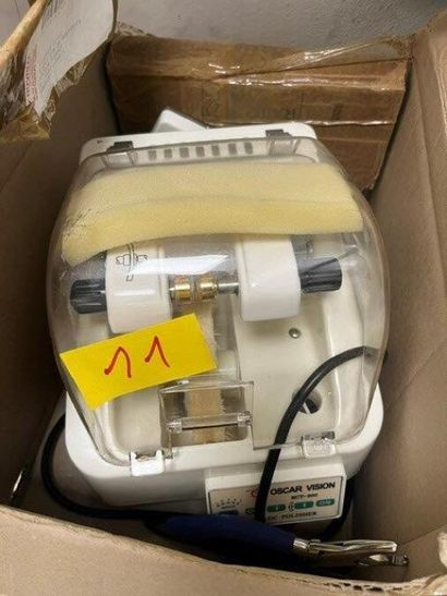 1 raineuse OSCAR VISION MCT 800 (Ref.11)

VENTE...