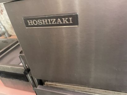 1 machine à glaçons HOSHIZAKI (Ref. 3)

VENTE...