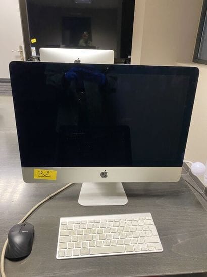 1 IMAC + clavier

VENTE AUX ENCHERES PUBLIQUES...
