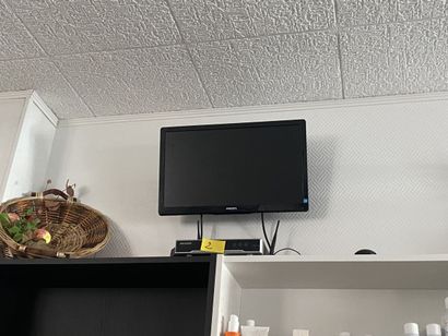 1 système de vidéo surveillance comprenant...