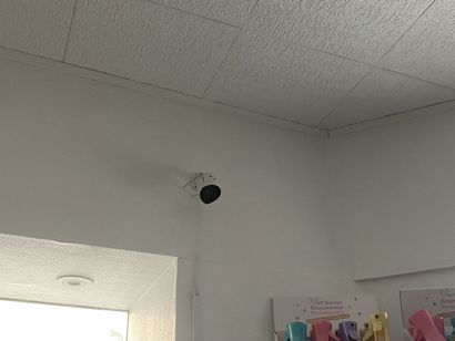 1 système de vidéo surveillance comprenant...