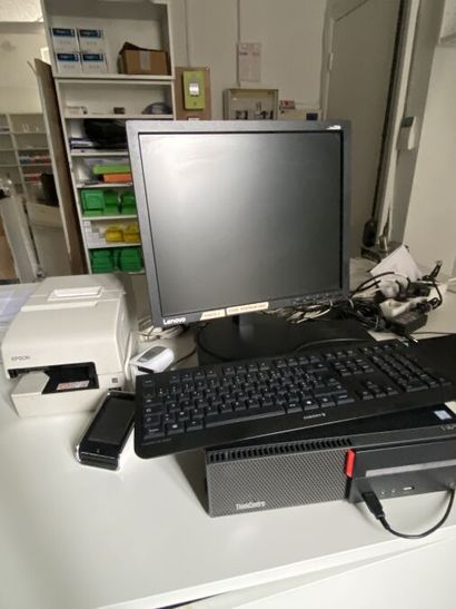 *1 Ensemble informatique comprenant :
- 1...