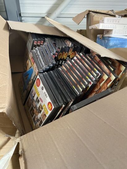 IMPORTANT STOCK de (+/-) 4000 DVD de films...