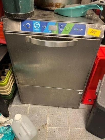 1 lave-verres SWITCH SILANOS (Lot situé local...